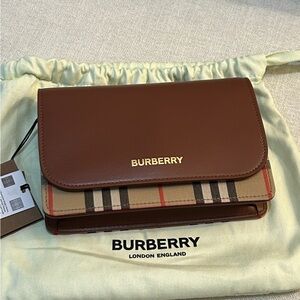 Burberry classic check bag Chestnut and Cream Check Wallet